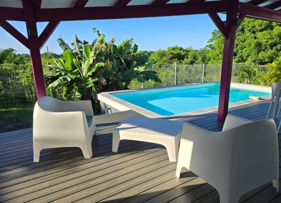 Bungalow Tout Confort & Piscine Privee - Helleux Сент-Анн Экстерьер фото